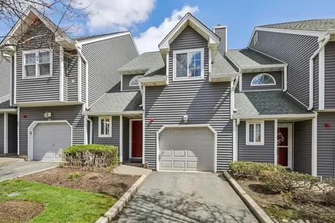 51 Eagle Ridge Way Nanuet NY 10954