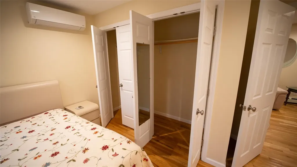 15 Westminster Lane West Islip NY 11795