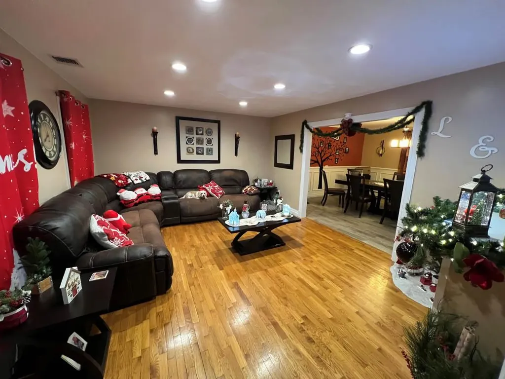 525 Silver Lake Scotchtown Road Middletown NY 10941