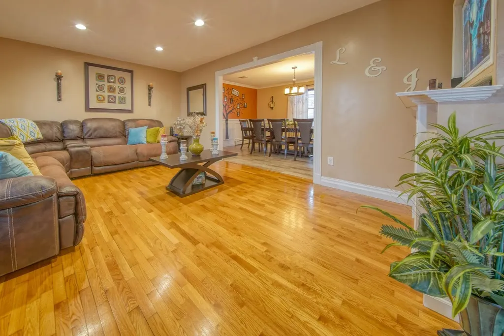 525 Silver Lake Scotchtown Road Middletown NY 10941