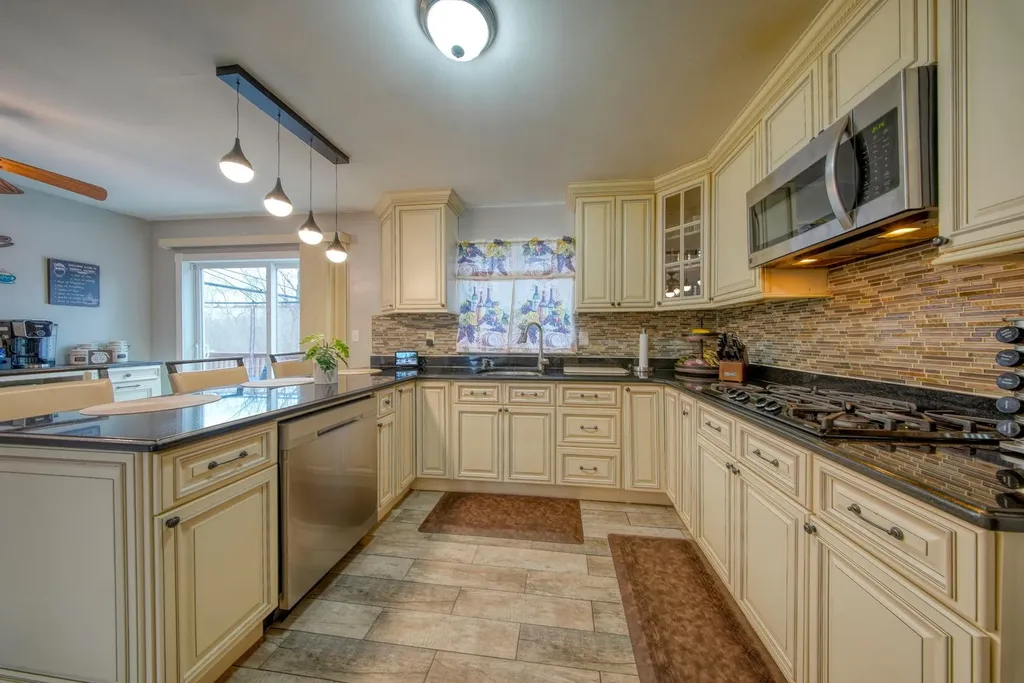 525 Silver Lake Scotchtown Road Middletown NY 10941
