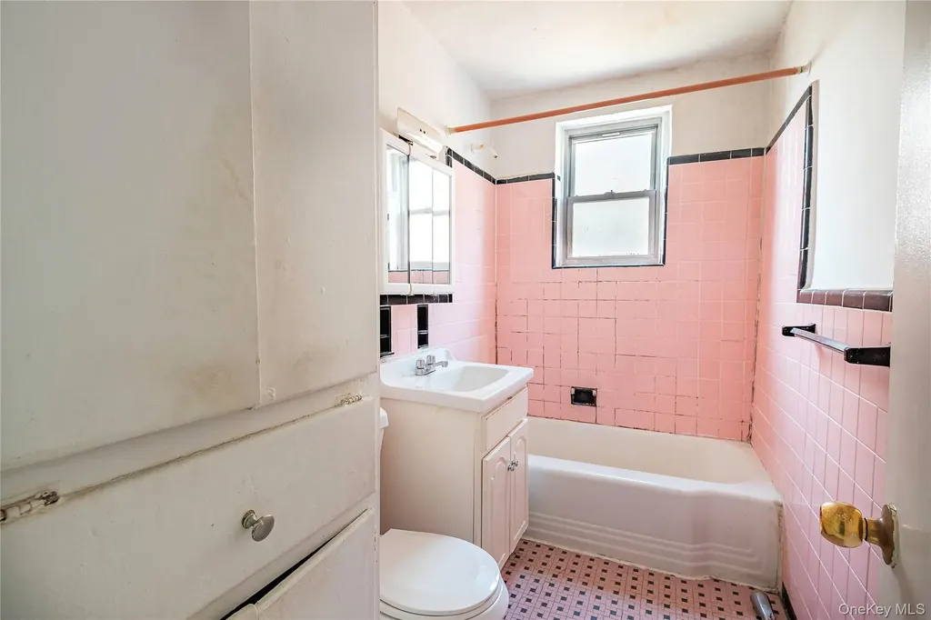133-01 Booth Memorial Avenue Flushing NY 11355