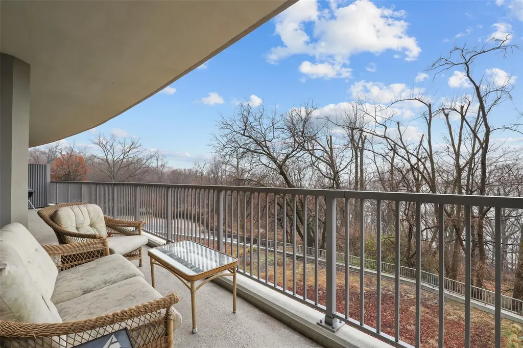 4455 Douglas Avenue Bronx NY 10471