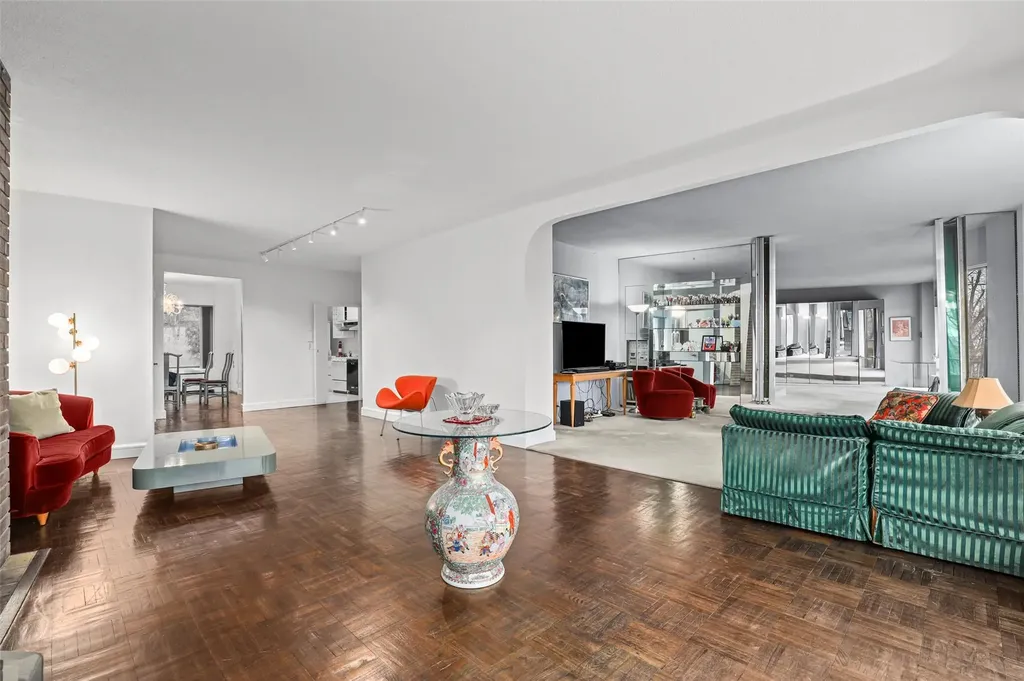 4455 Douglas Avenue Bronx NY 10471