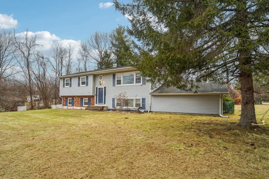 630 New Hempstead Road Spring Valley NY 10977