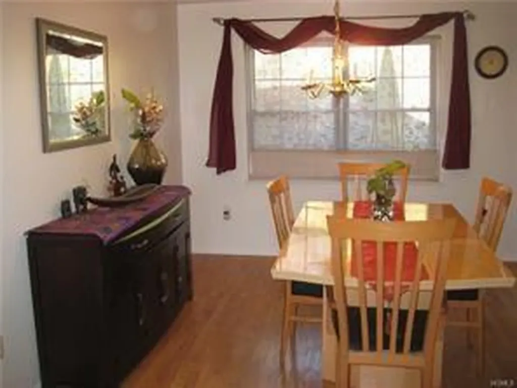 32 Pond Hill Lane Walden NY 12586