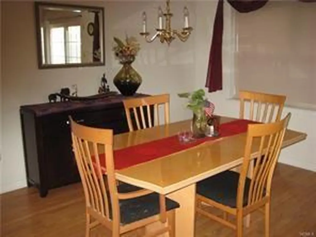 32 Pond Hill Lane Walden NY 12586