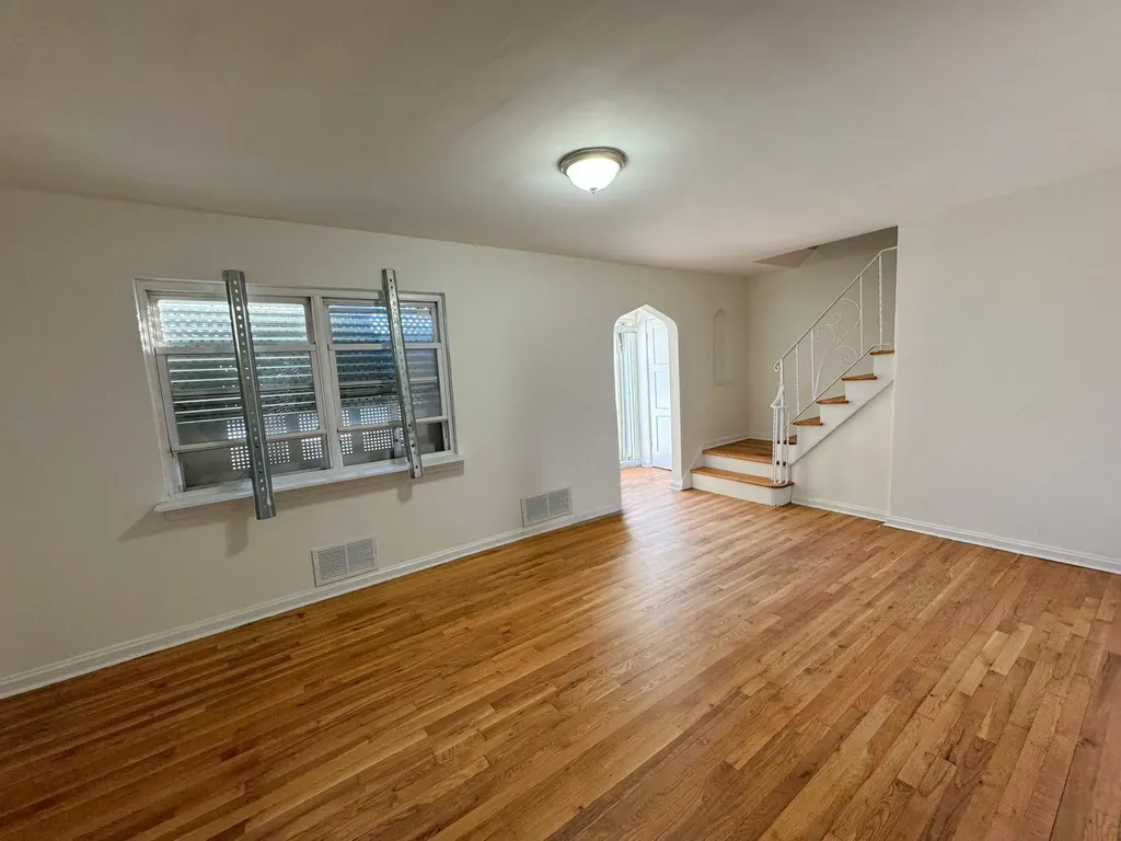 152 Emily Avenue Elmont NY 11003