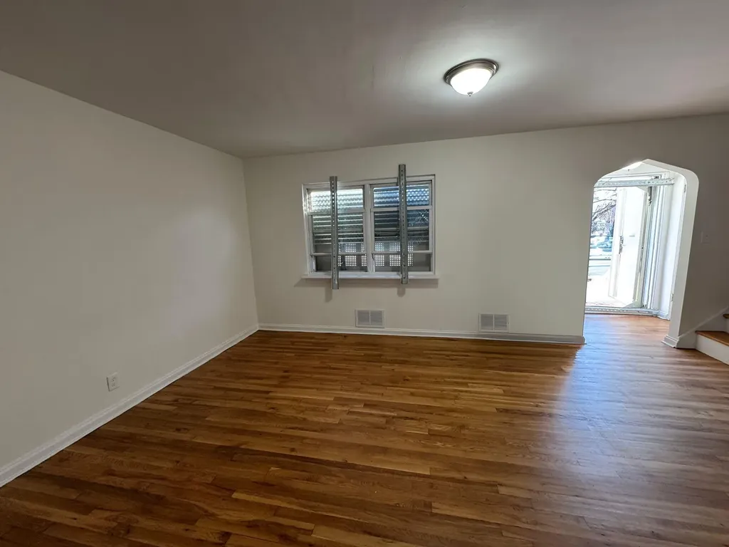 152 Emily Avenue Elmont NY 11003