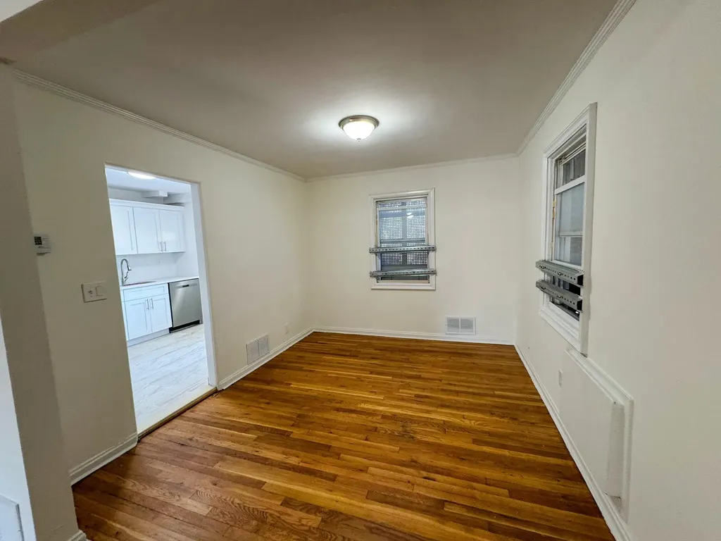 152 Emily Avenue Elmont NY 11003