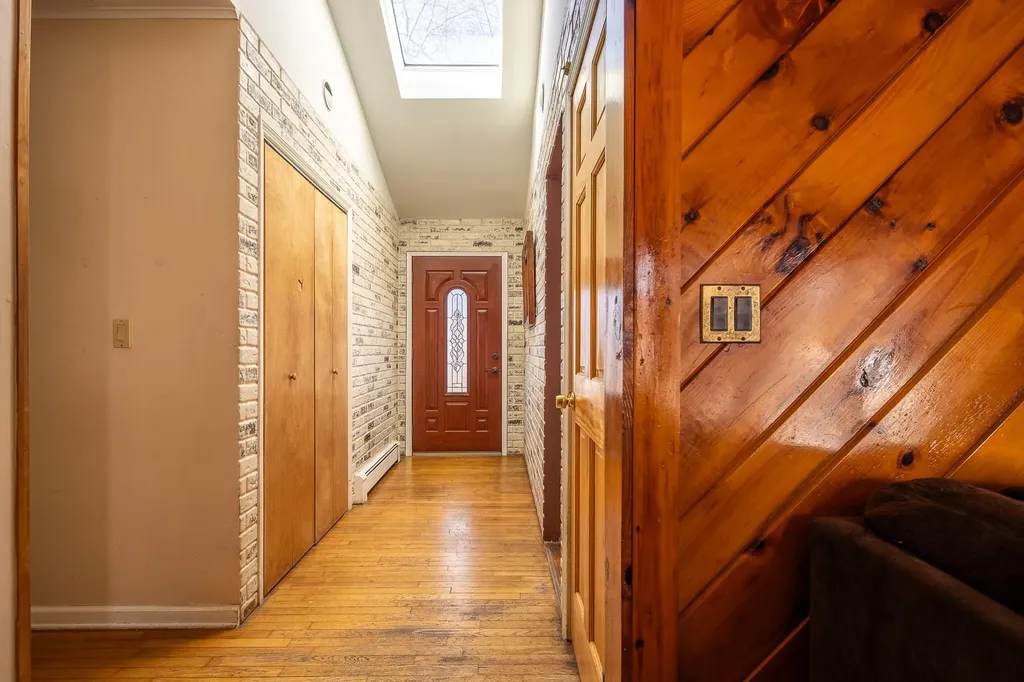 45 Heston Road Shirley NY 11967