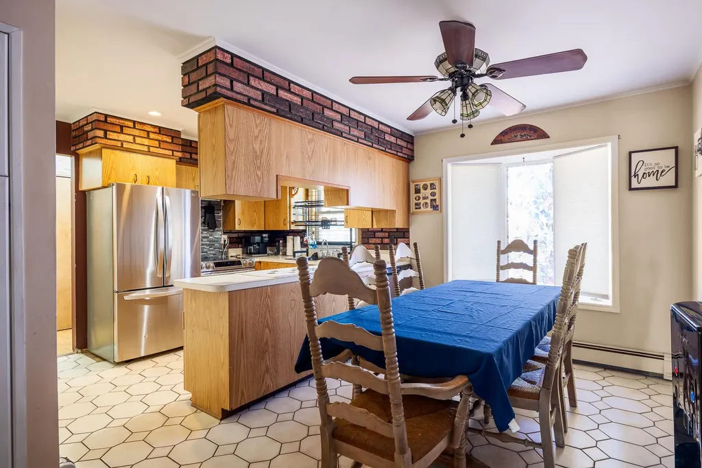 45 Heston Road Shirley NY 11967