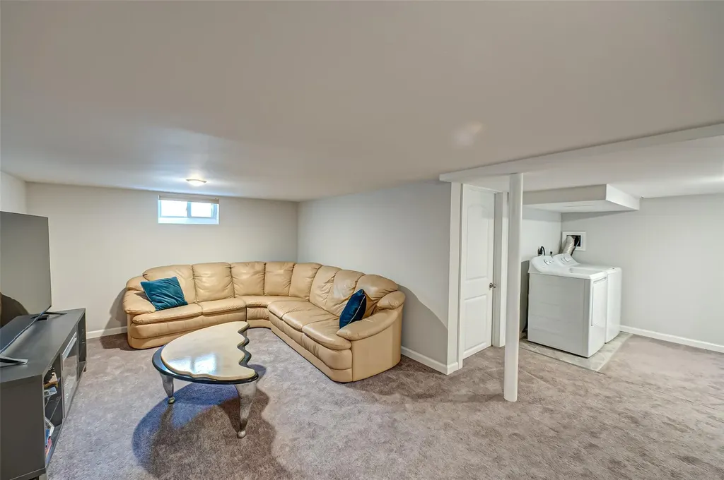 21 Beecher Avenue East Islip NY 11730