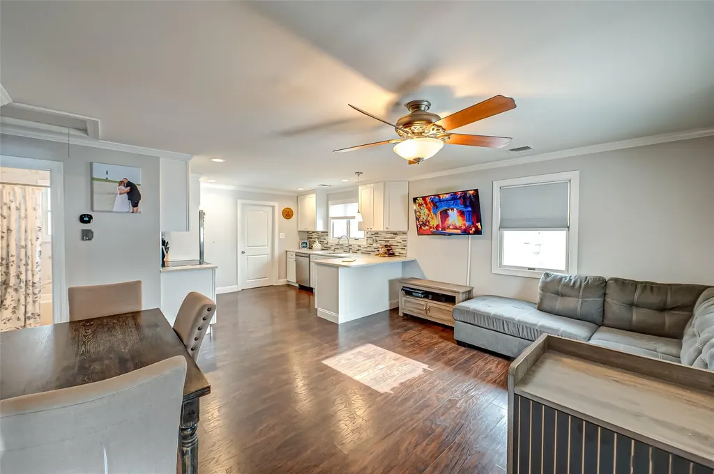 21 Beecher Avenue East Islip NY 11730