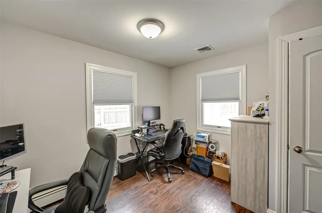 21 Beecher Avenue East Islip NY 11730