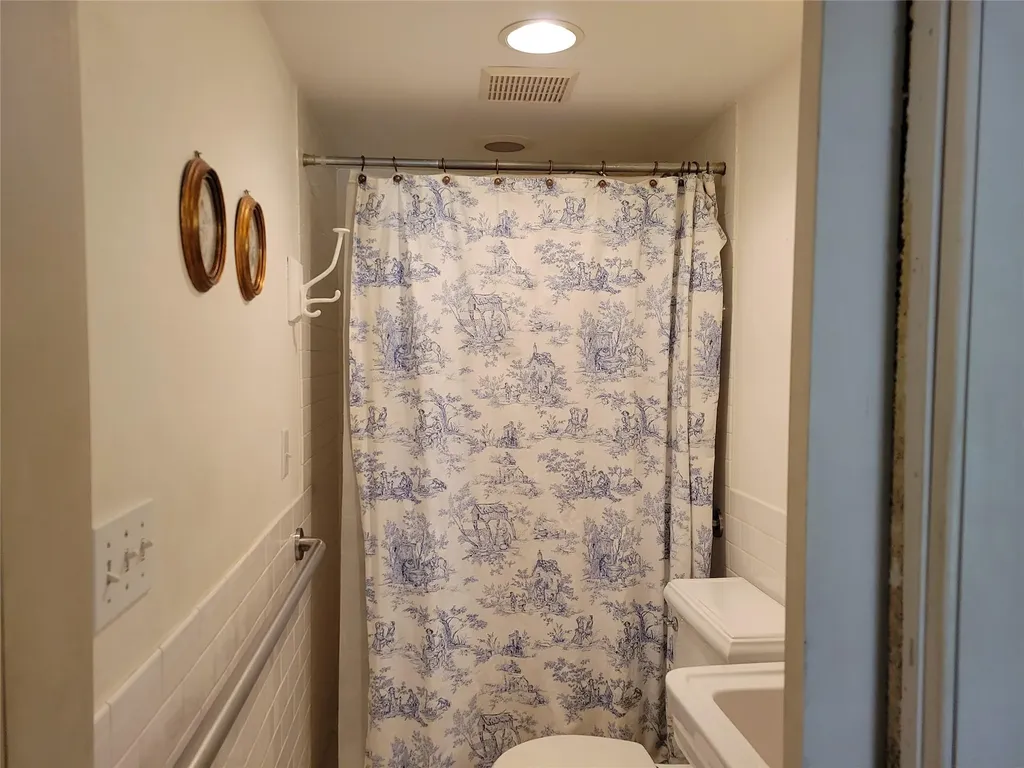 114 Half Moon Road Highland NY 12528