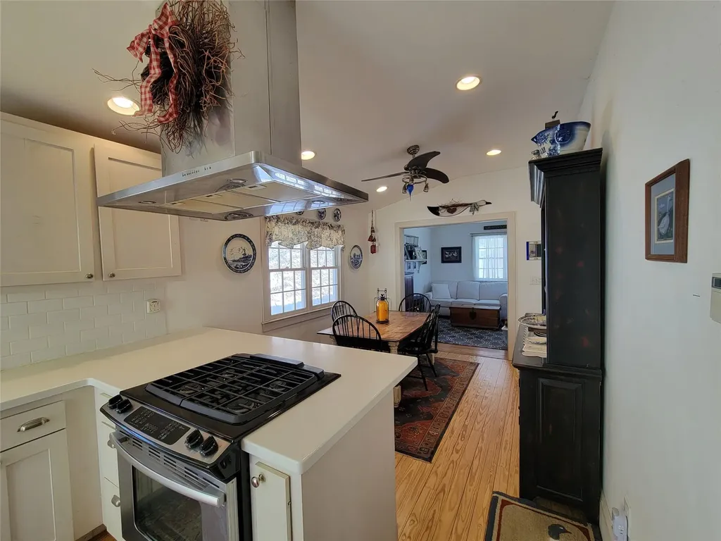 114 Half Moon Road Highland NY 12528