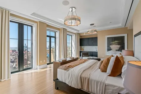 212 W 18th Street New York (manhattan) NY 10011