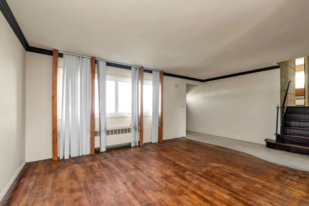 2578 Lefferts Place Bellmore NY 11710