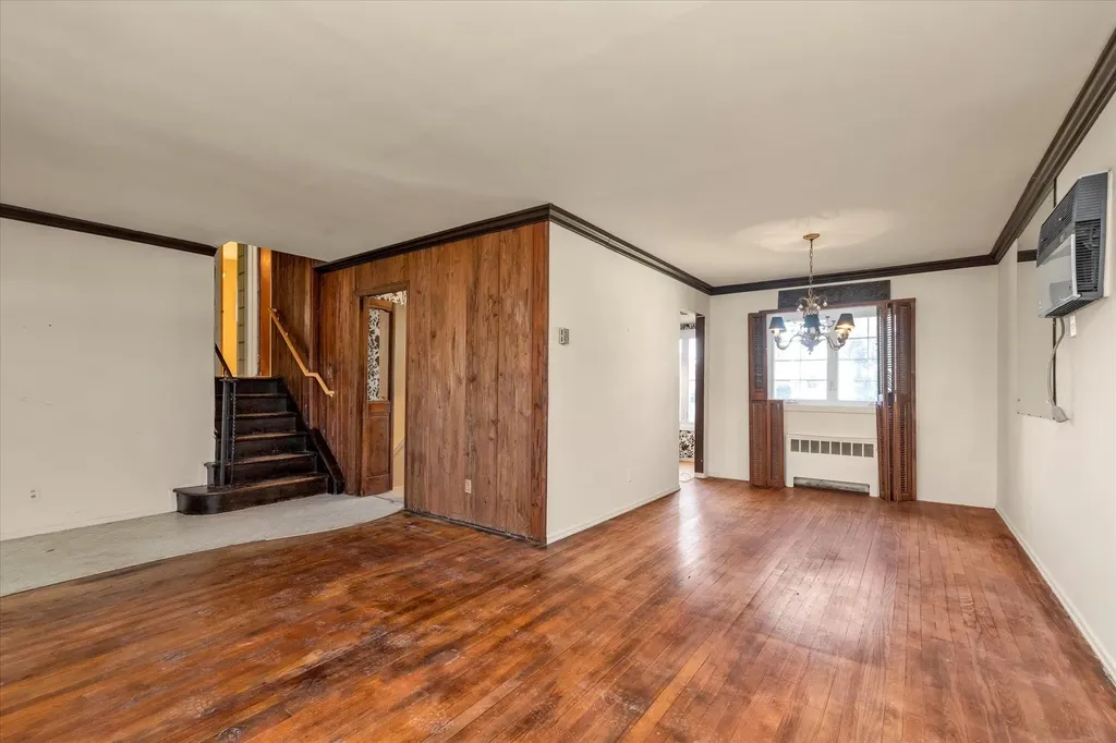 2578 Lefferts Place Bellmore NY 11710