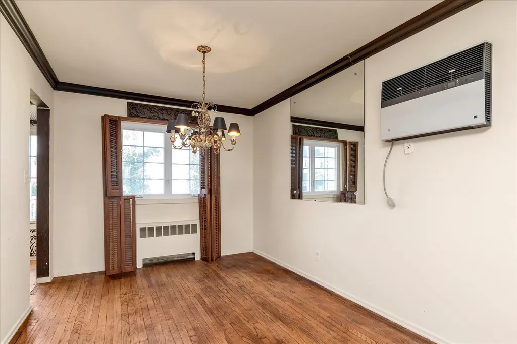 2578 Lefferts Place Bellmore NY 11710