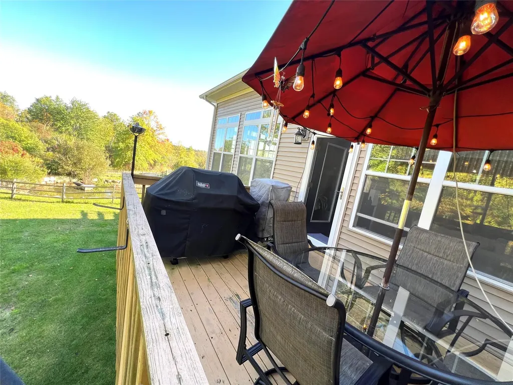54 Highrose Ridge Way Middletown NY 10940