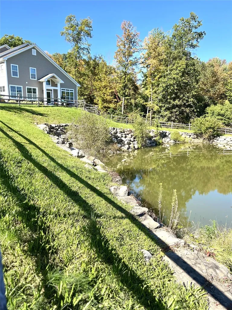 54 Highrose Ridge Way Middletown NY 10940