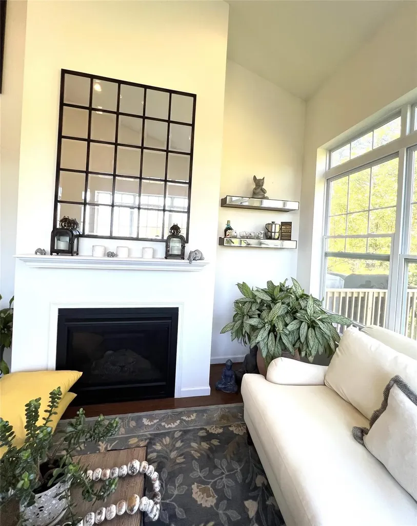 54 Highrose Ridge Way Middletown NY 10940