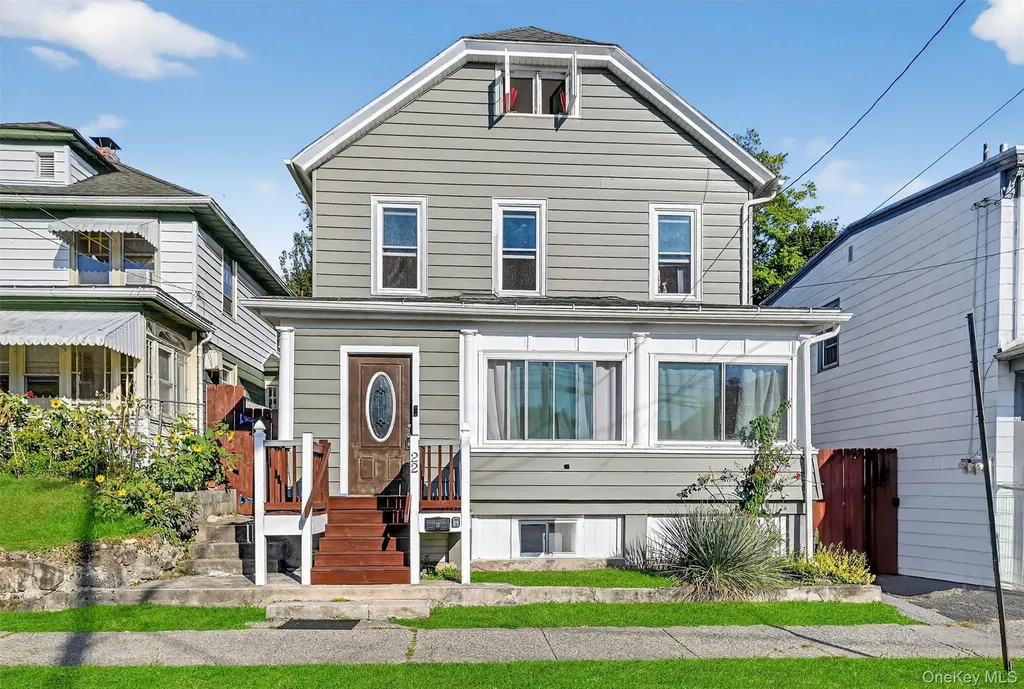 22 Fullerton Avenue Newburgh NY 12550