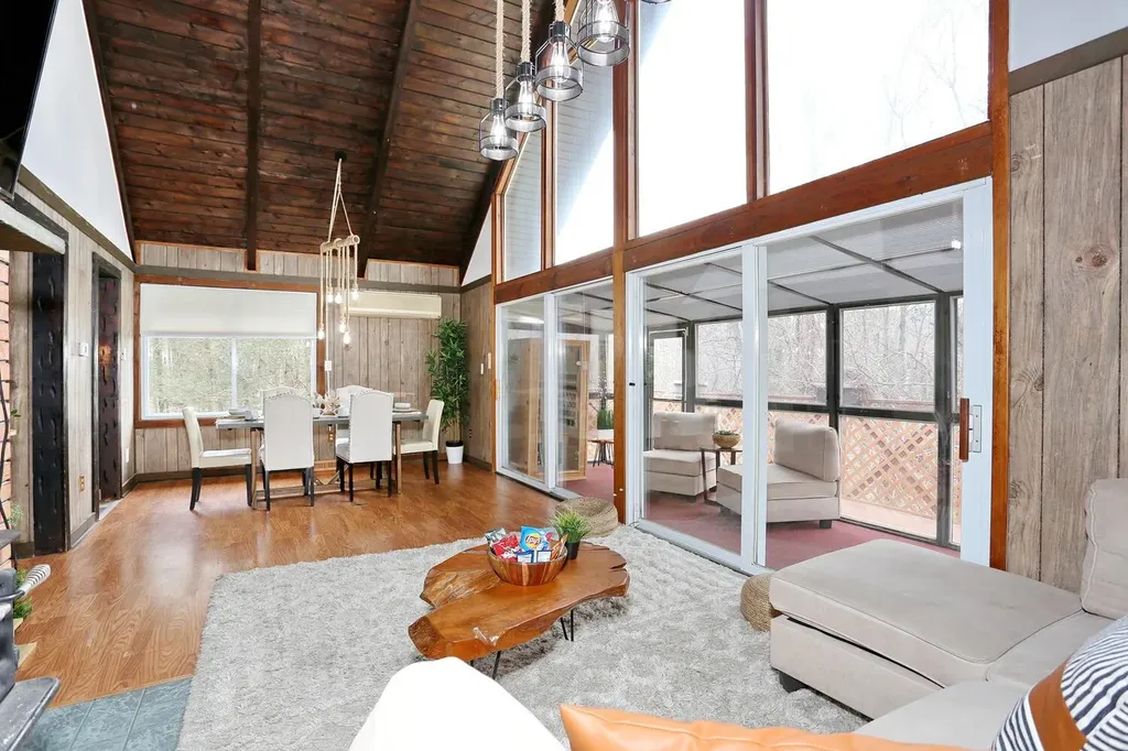 25 Meyer Road Middletown NY 10940
