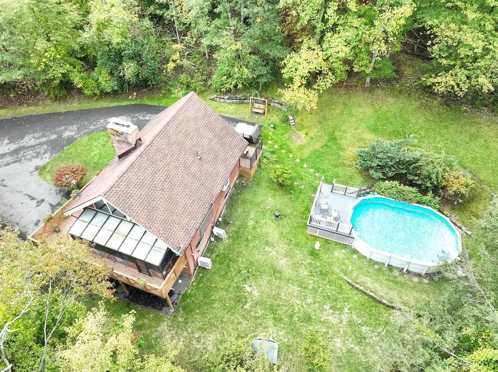 25 Meyer Road Middletown NY 10940