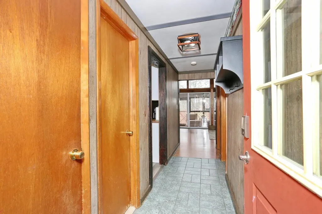25 Meyer Road Middletown NY 10940