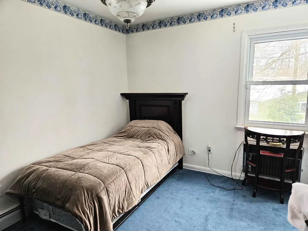 4 Bluejay Street Spring Valley NY 10977