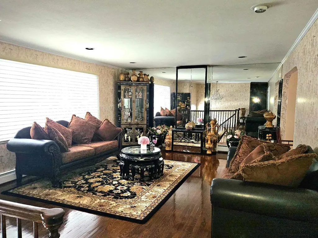 4 Bluejay Street Spring Valley NY 10977