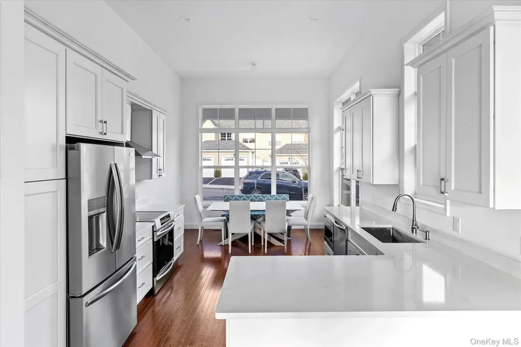 306 Silver Timber Drive Yaphank NY 11980