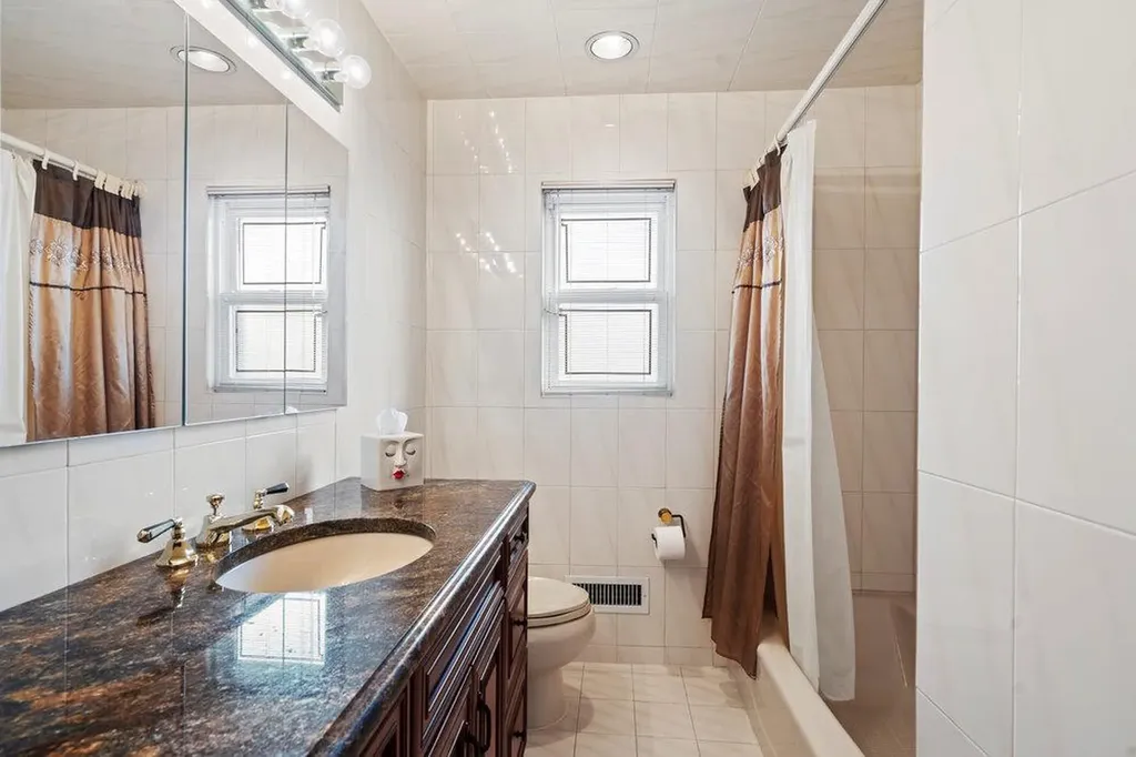 12 Marian Lane Jericho NY 11753