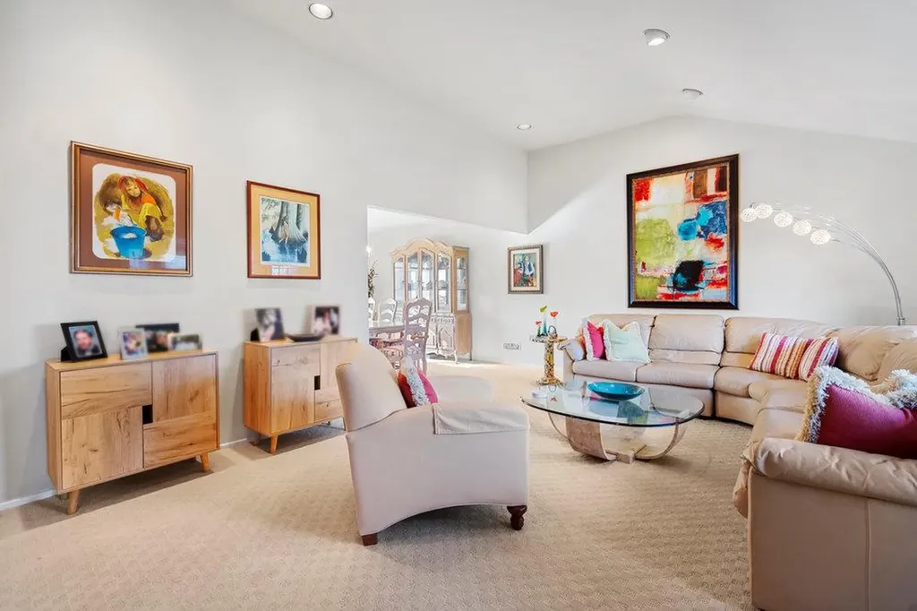 12 Marian Lane Jericho NY 11753