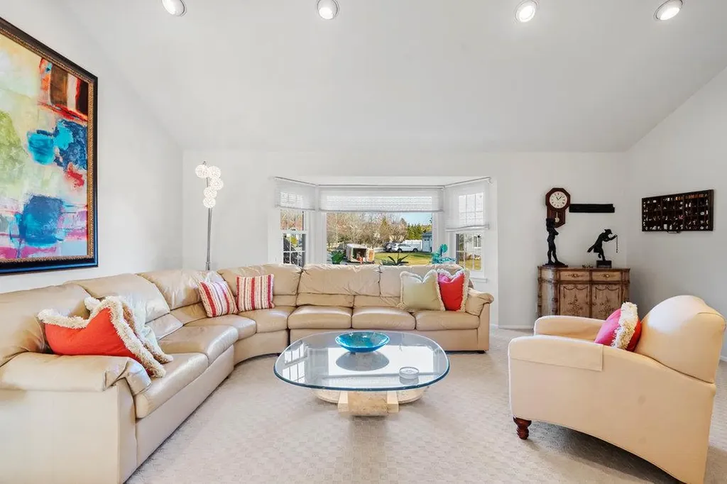 12 Marian Lane Jericho NY 11753