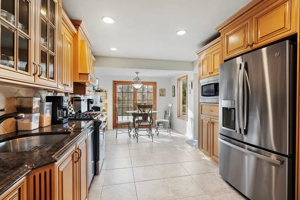 12 Marian Lane Jericho NY 11753