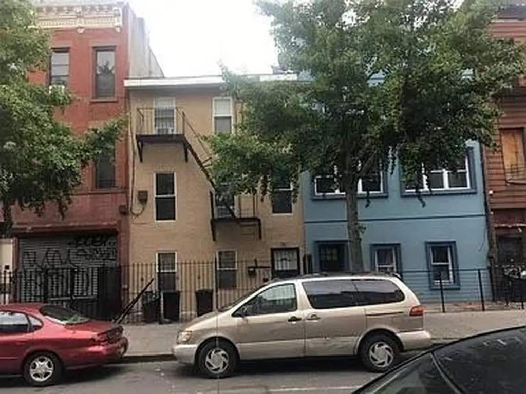 160 Tompkins Avenue Brooklyn NY 11206
