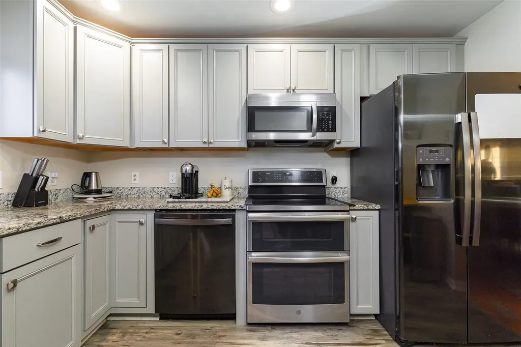 9 Yates Boulevard Poughkeepsie NY 12601