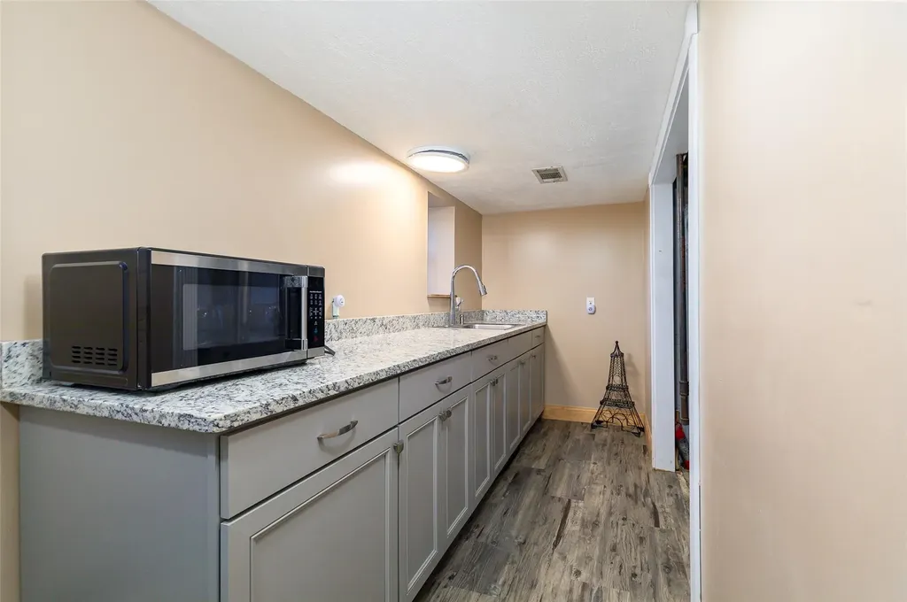 9 Yates Boulevard Poughkeepsie NY 12601