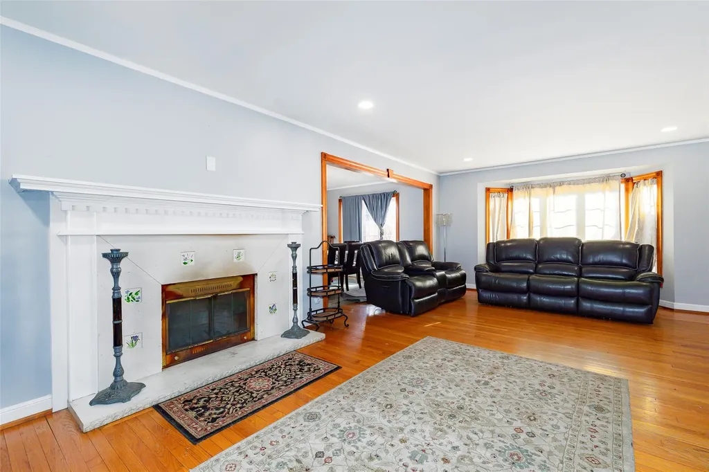 9 Yates Boulevard Poughkeepsie NY 12601