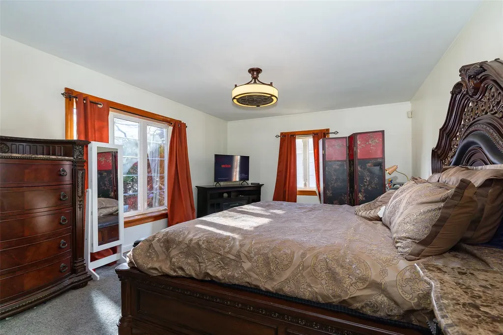 9 Yates Boulevard Poughkeepsie NY 12601