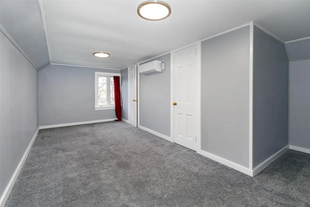 9 Yates Boulevard Poughkeepsie NY 12601