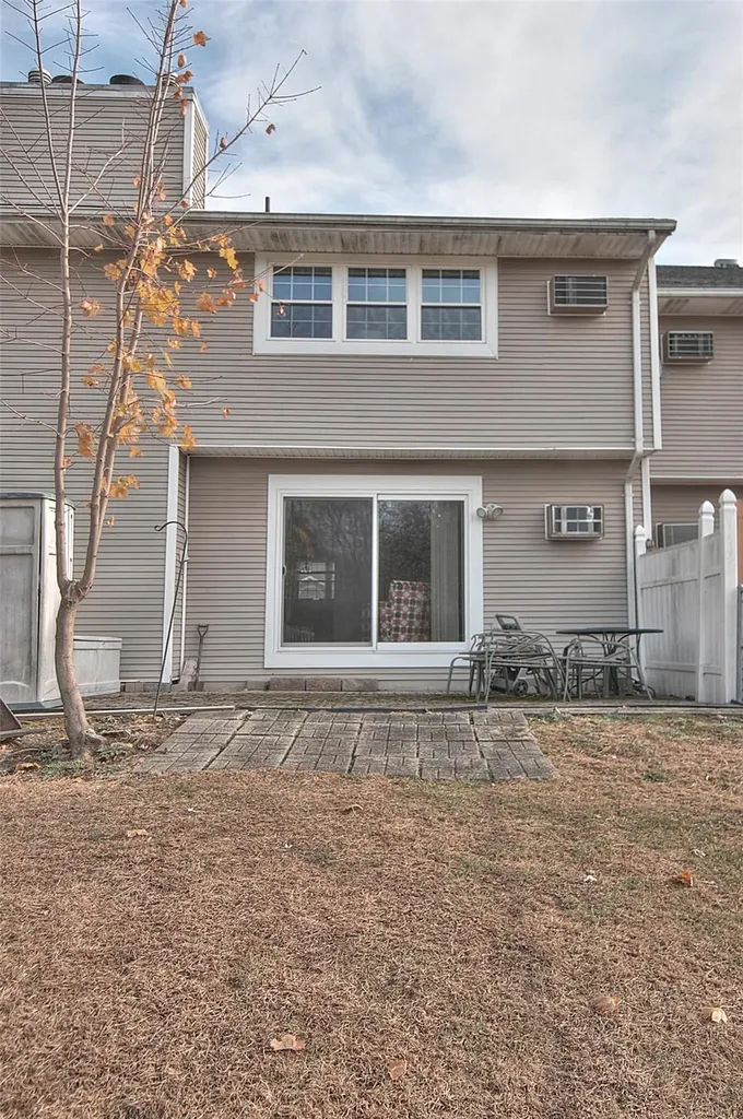 19 Brookside Drive W Harriman NY 10926