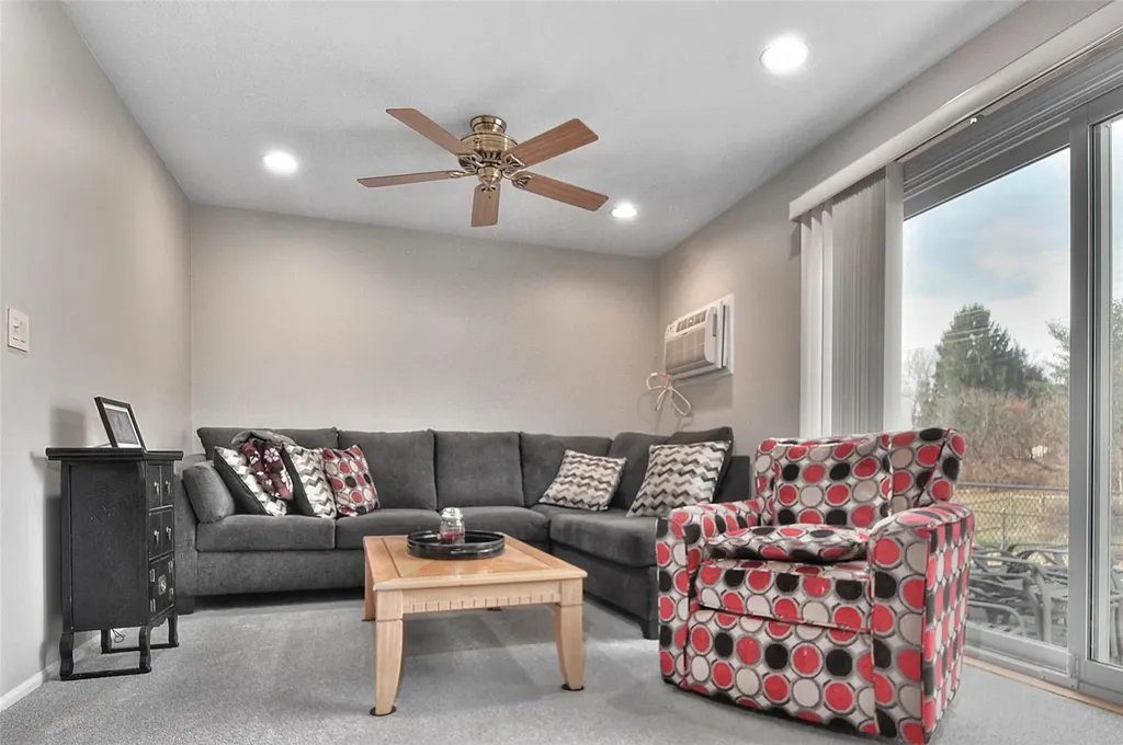 19 Brookside Drive W Harriman NY 10926