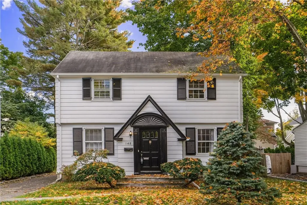 148 Lyons Road Scarsdale NY 10583