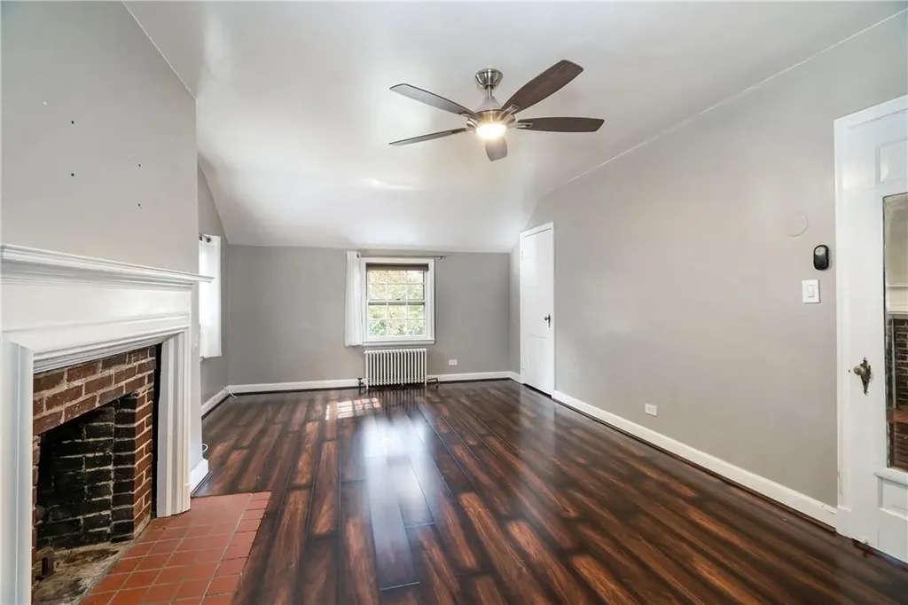 148 Lyons Road Scarsdale NY 10583