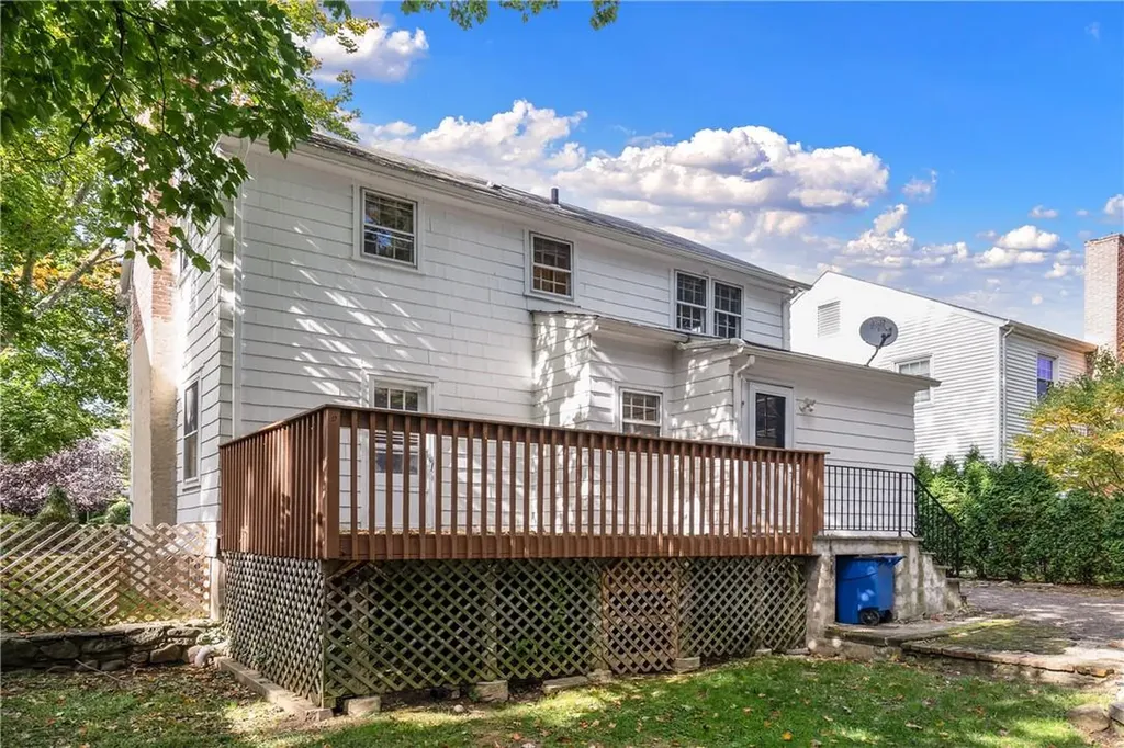 148 Lyons Road Scarsdale NY 10583